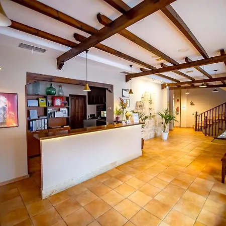 Tharsis Hotel 3*